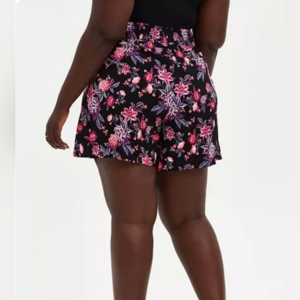 Smocked Shorts - Stretch Challis Floral Black 🌸🪻🌺